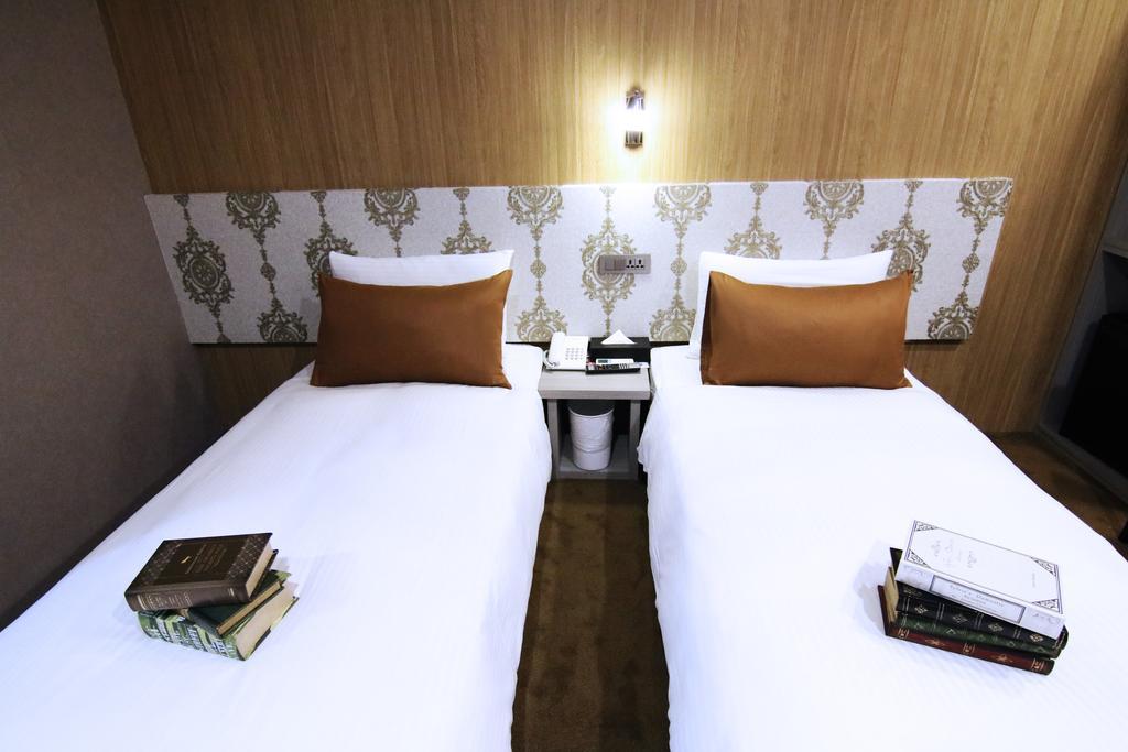 Ximen 101 - S Hotel Taipei Extérieur photo