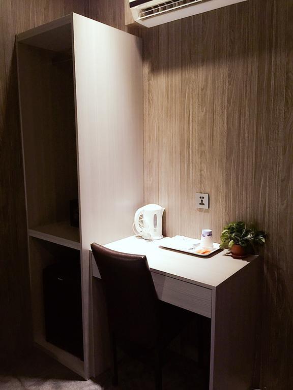 Ximen 101 - S Hotel Taipei Extérieur photo