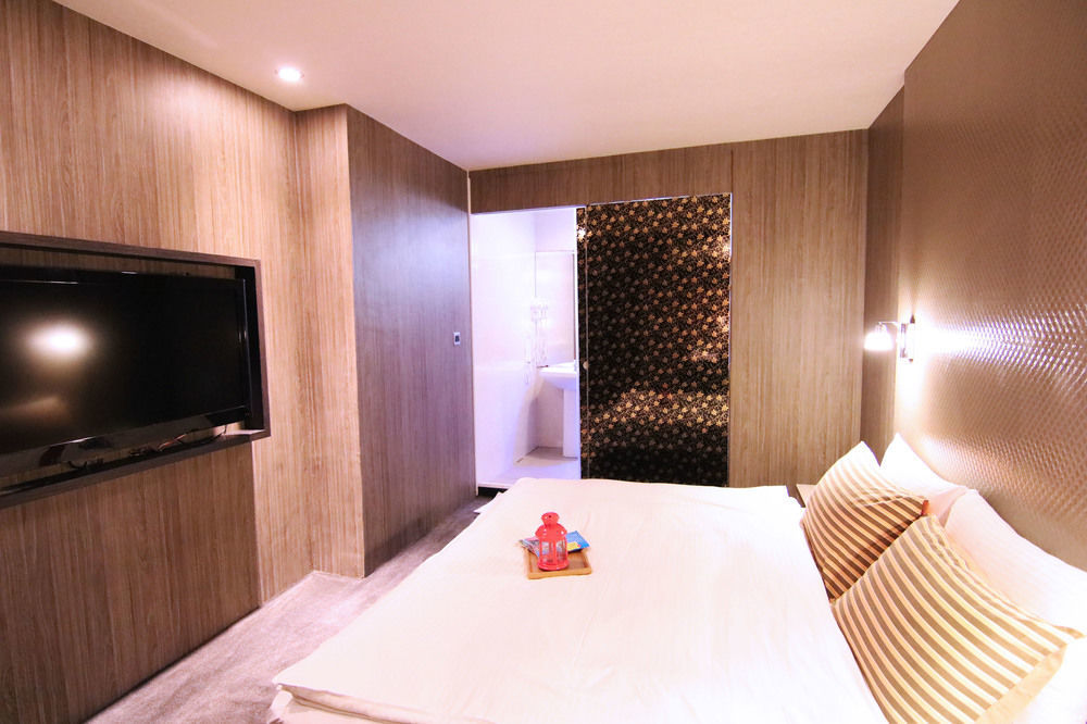Ximen 101 - S Hotel Taipei Extérieur photo